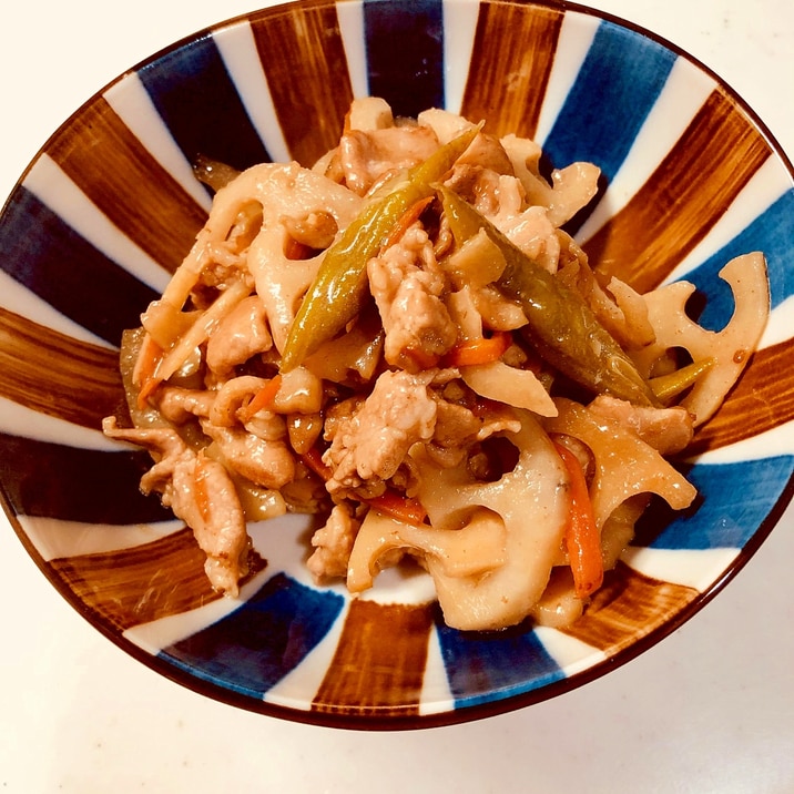 お弁当にぴったり!蓮根と豚肉の甘辛炒め